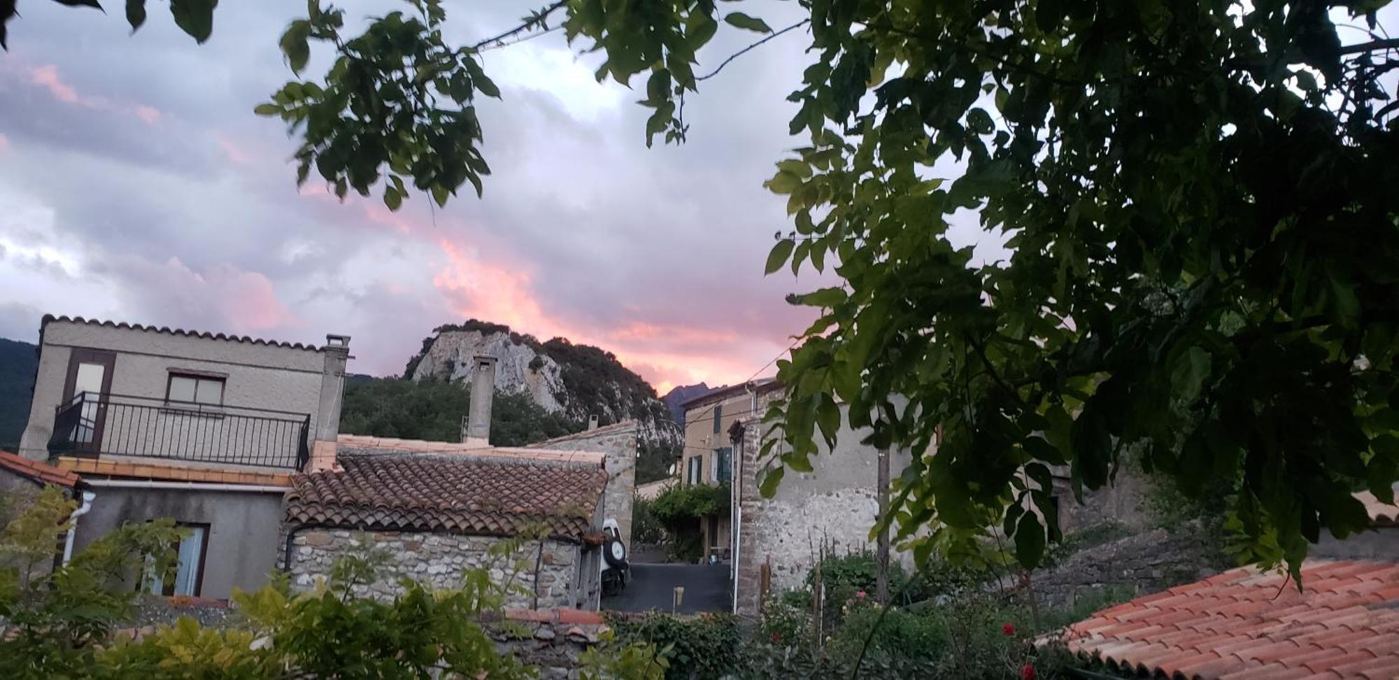 Le Chateau Camps-sur-l'Agly 外观 照片